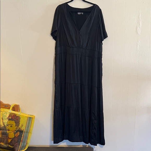 Anthropologie Dresses & Skirts - Anthropologie Black Maxi Dress